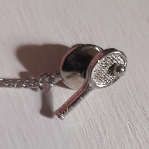 Tennis Racket & Ball Vintage Lapel Pin Tie Tack - Silver Player Coach Racquet Pi - Picture 1 of 4